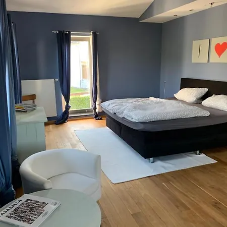 Apartment Design With Big Terrace Halsenbach